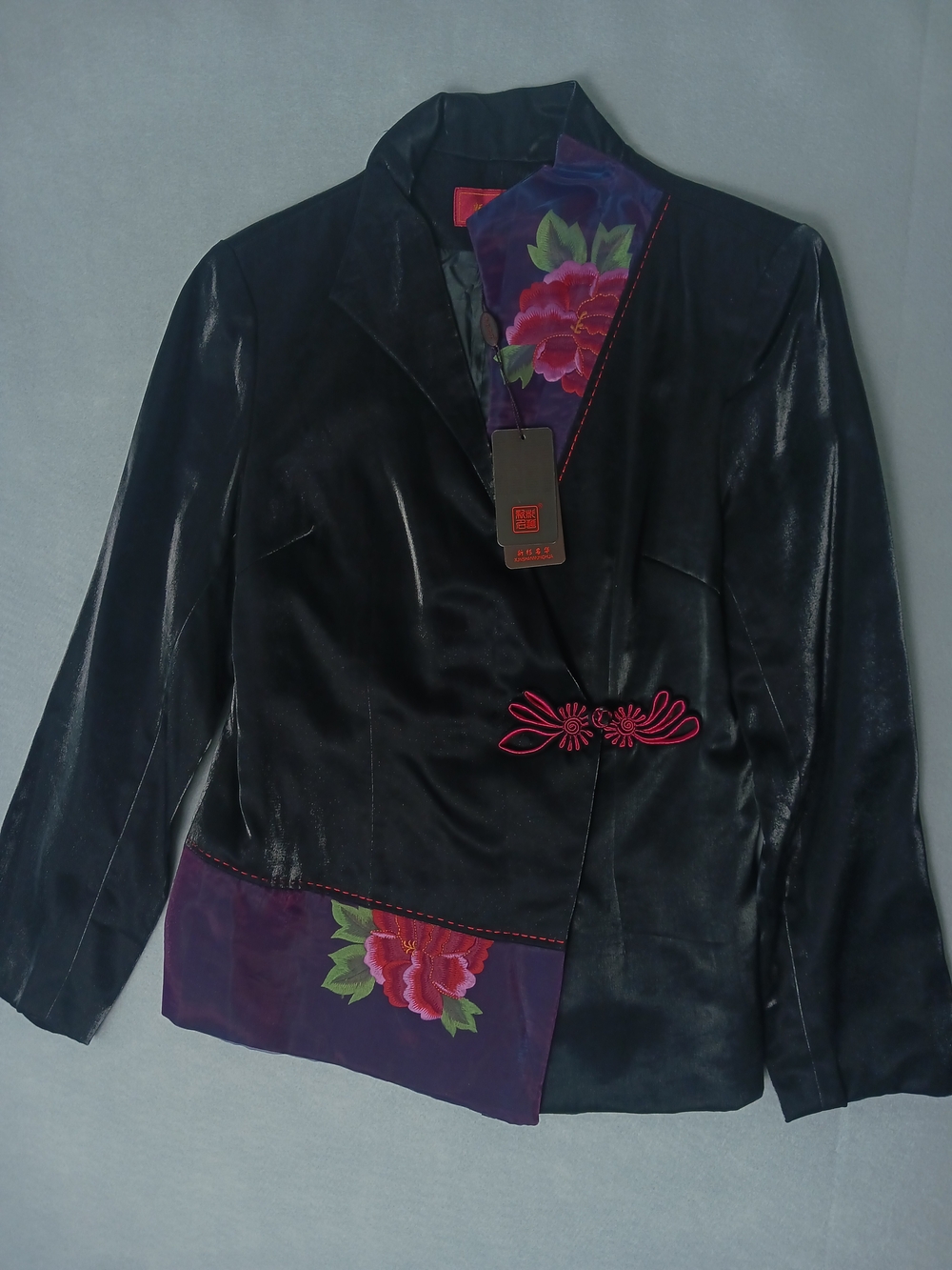 XinShanMingHua - Black-Purple Floral Blazer